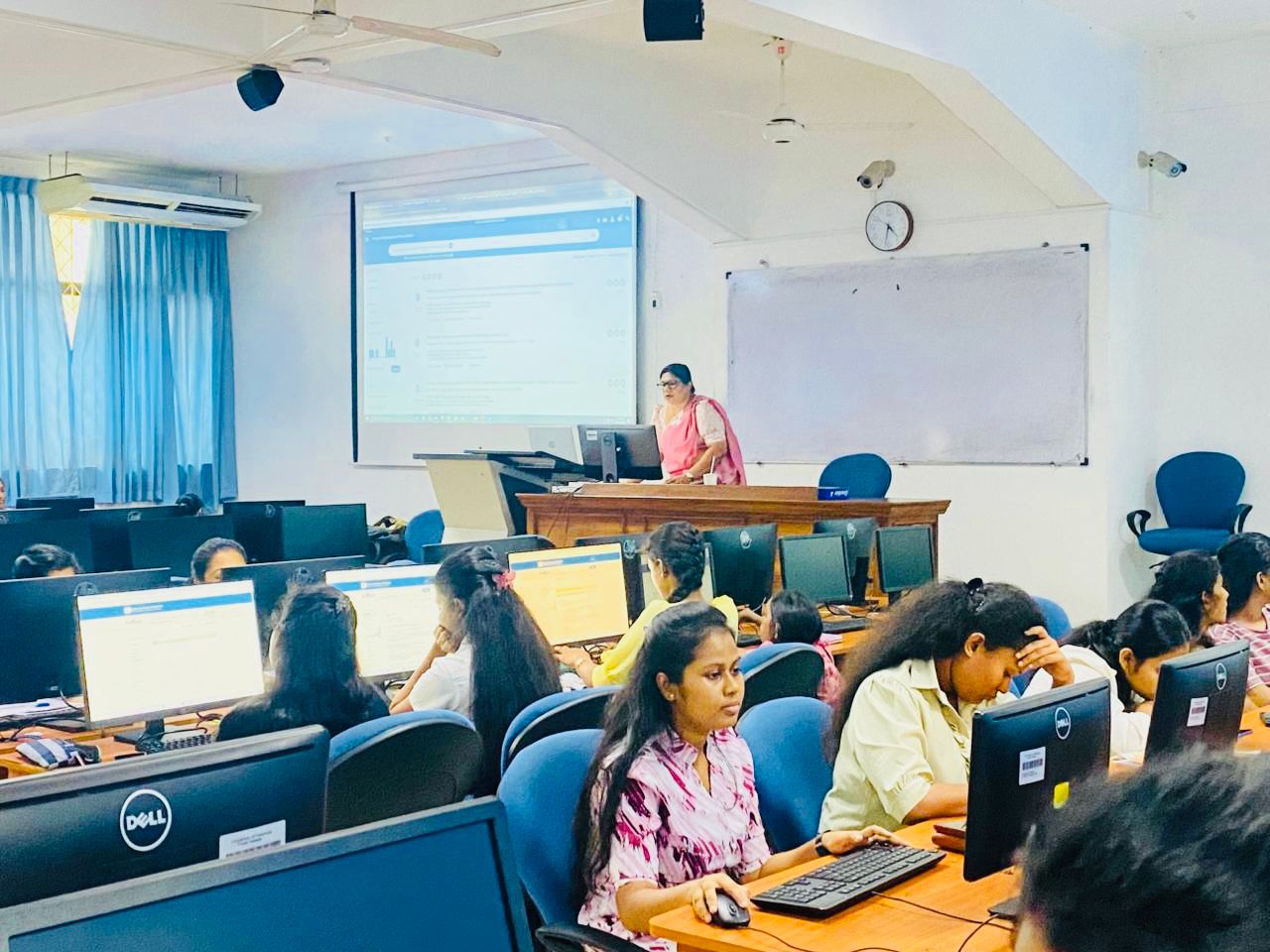 First Seminar of the Research Literacy Seminar Series Held at the University of Kelaniya 